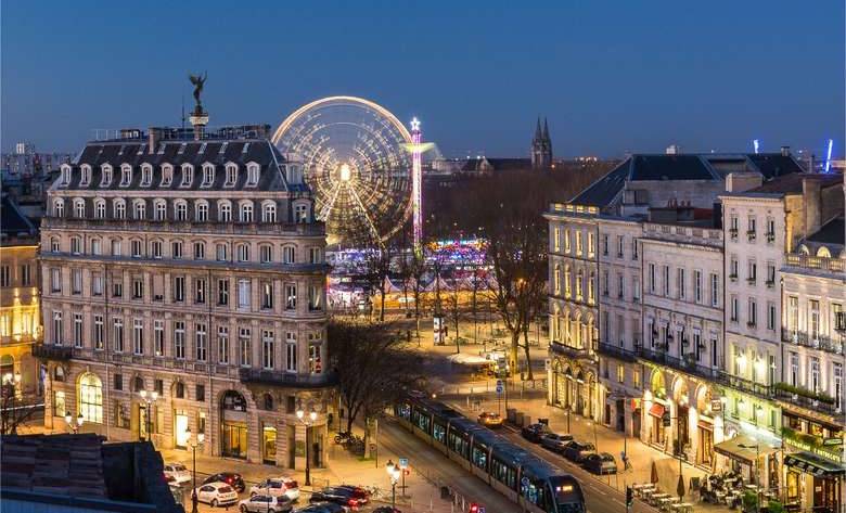 Place des Quinconces à Bordeaux